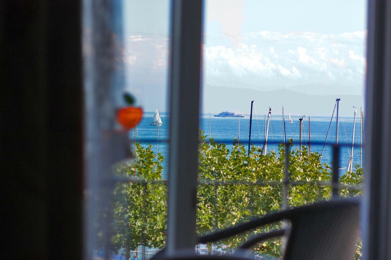 Schiff Am Hotel Konstanz